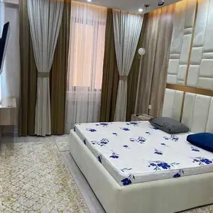 2-комн. квартира, 10 этаж, 80м², Гранд Отель Евар