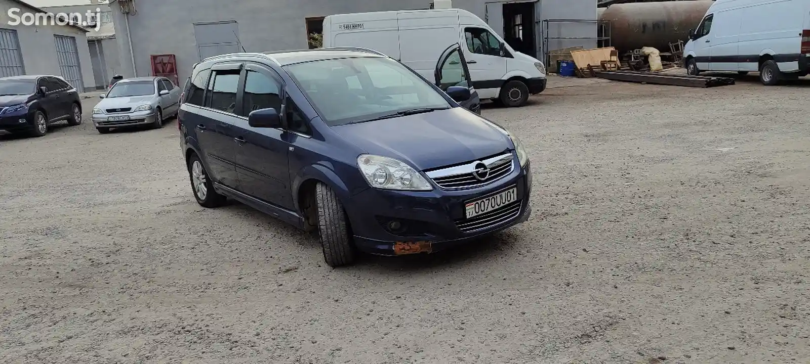 Opel Zafira, 2010-11