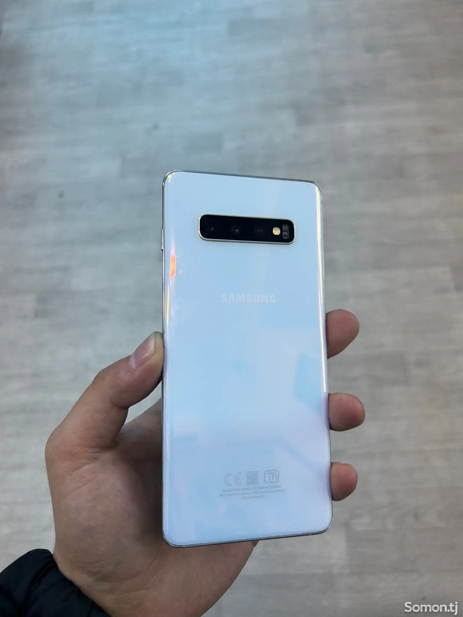 Samsung Galaxy S10 plus duos-1