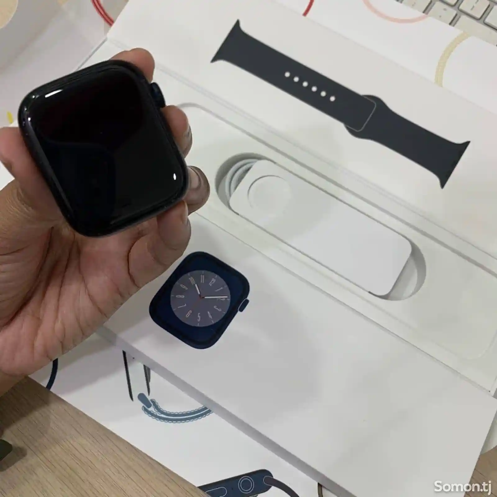 Смарт часы Apple Watch series 8-1