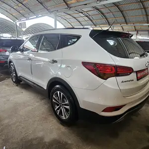 Hyundai Santa Fe, 2016