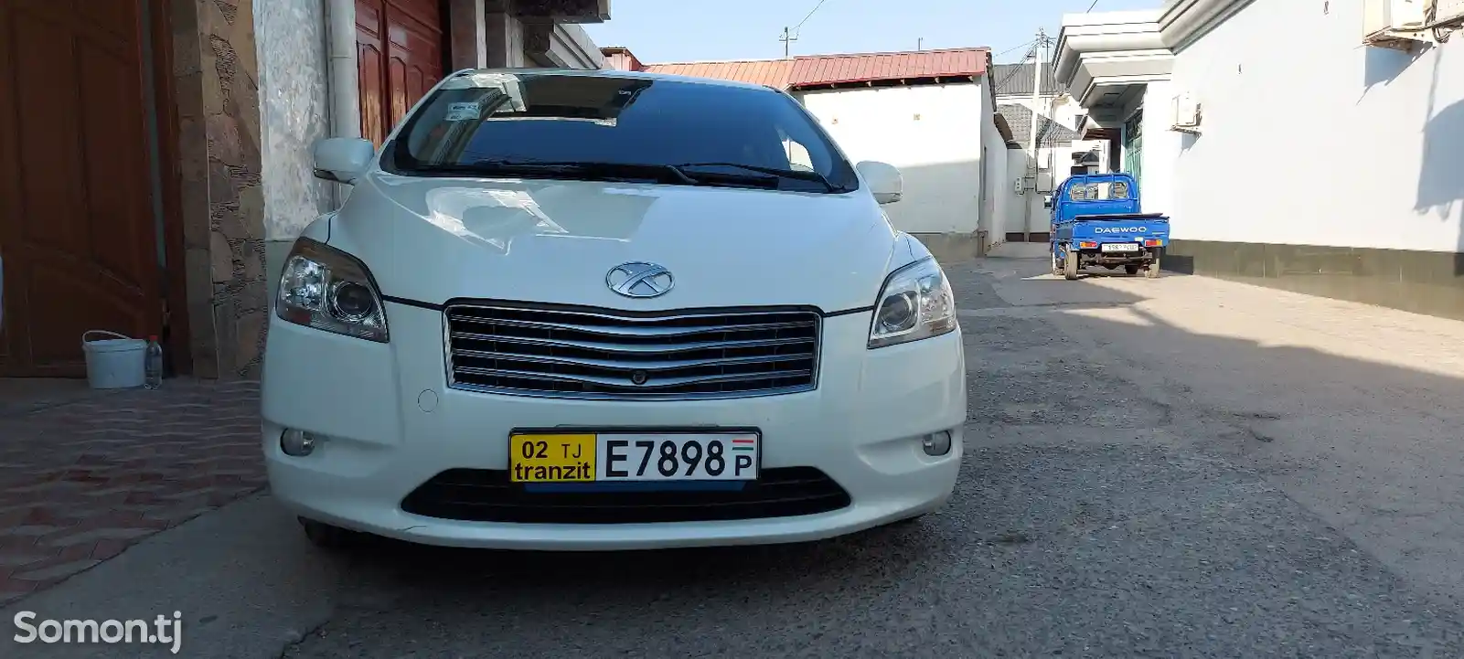 Toyota Mark X ZiO, 2010-1