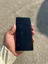 Samsung Galaxy S10 Plus-2