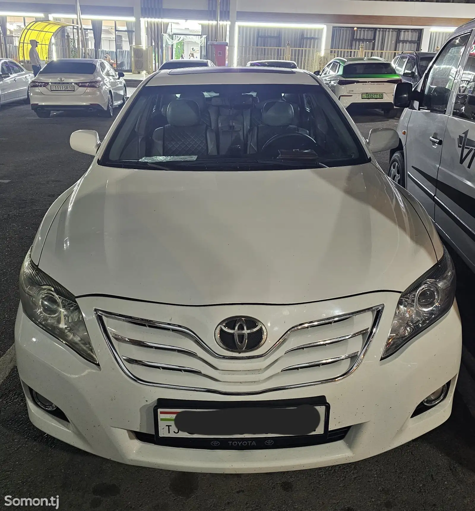 Toyota Camry, 2011-1