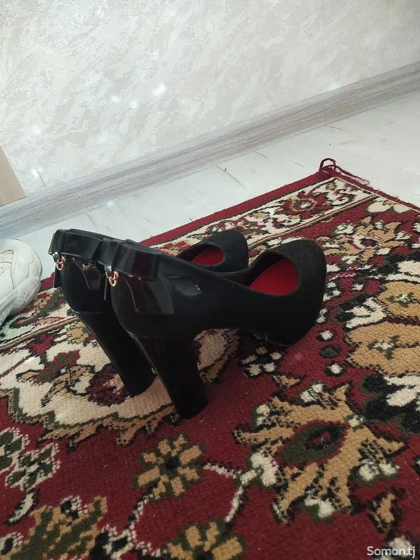 Женские туфли-2