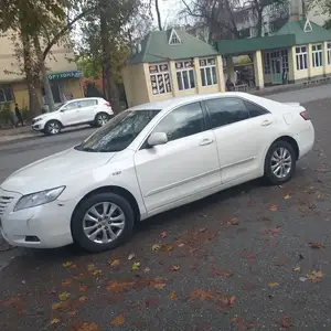 Toyota Camry, 2009