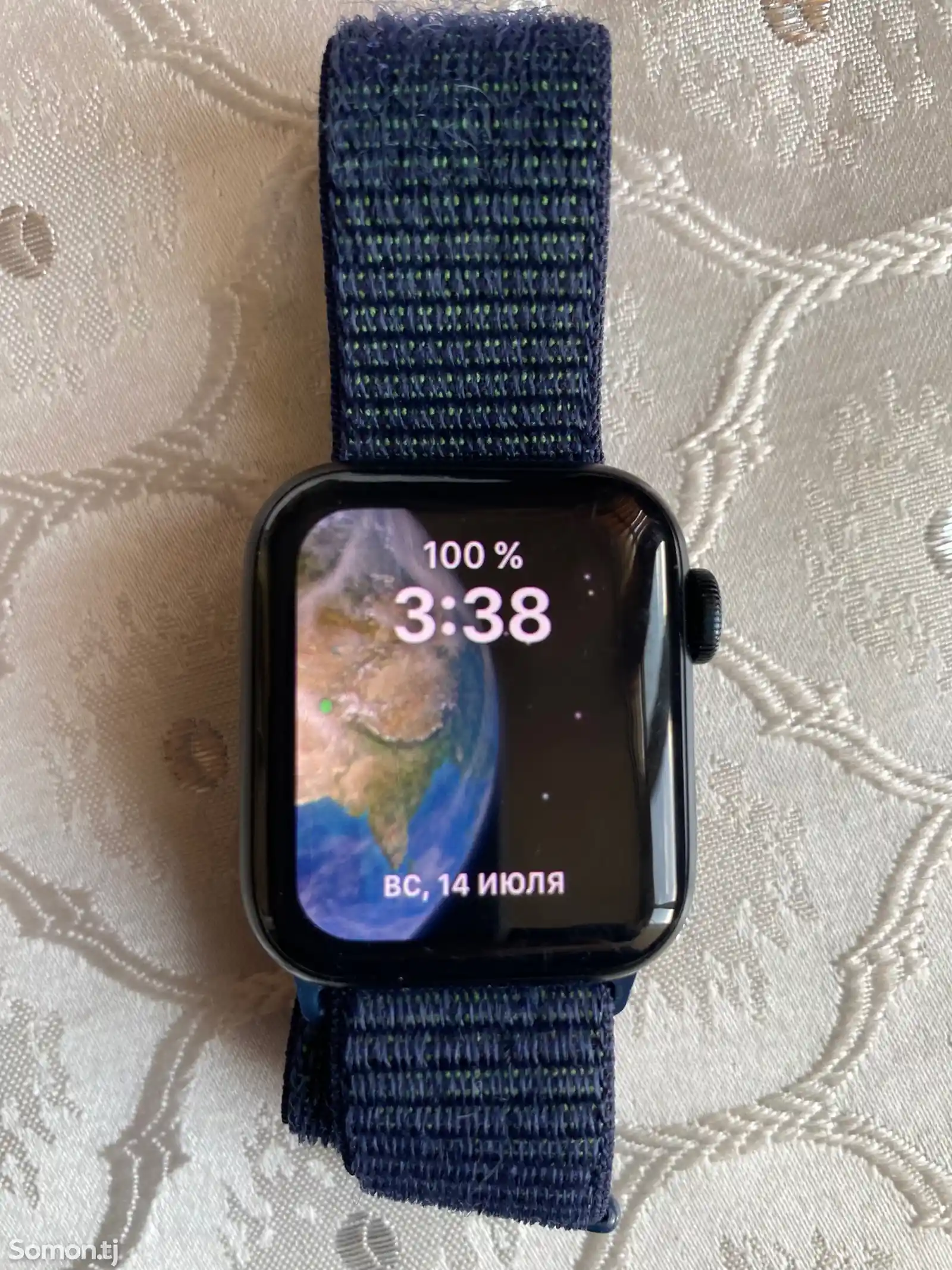 Часы Apple Watch-1