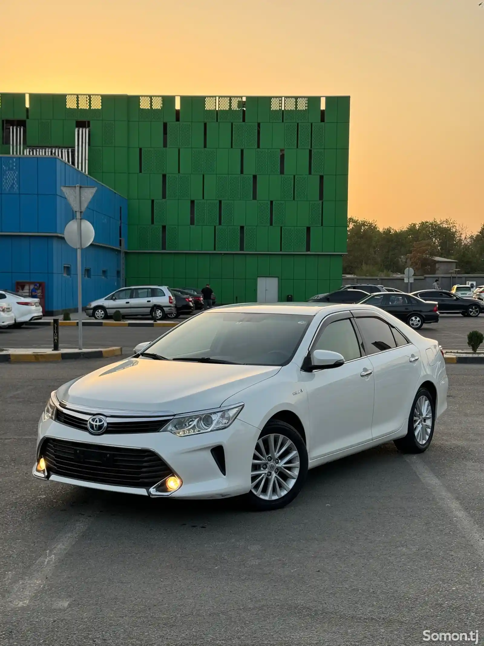 Toyota Camry, 2015-2