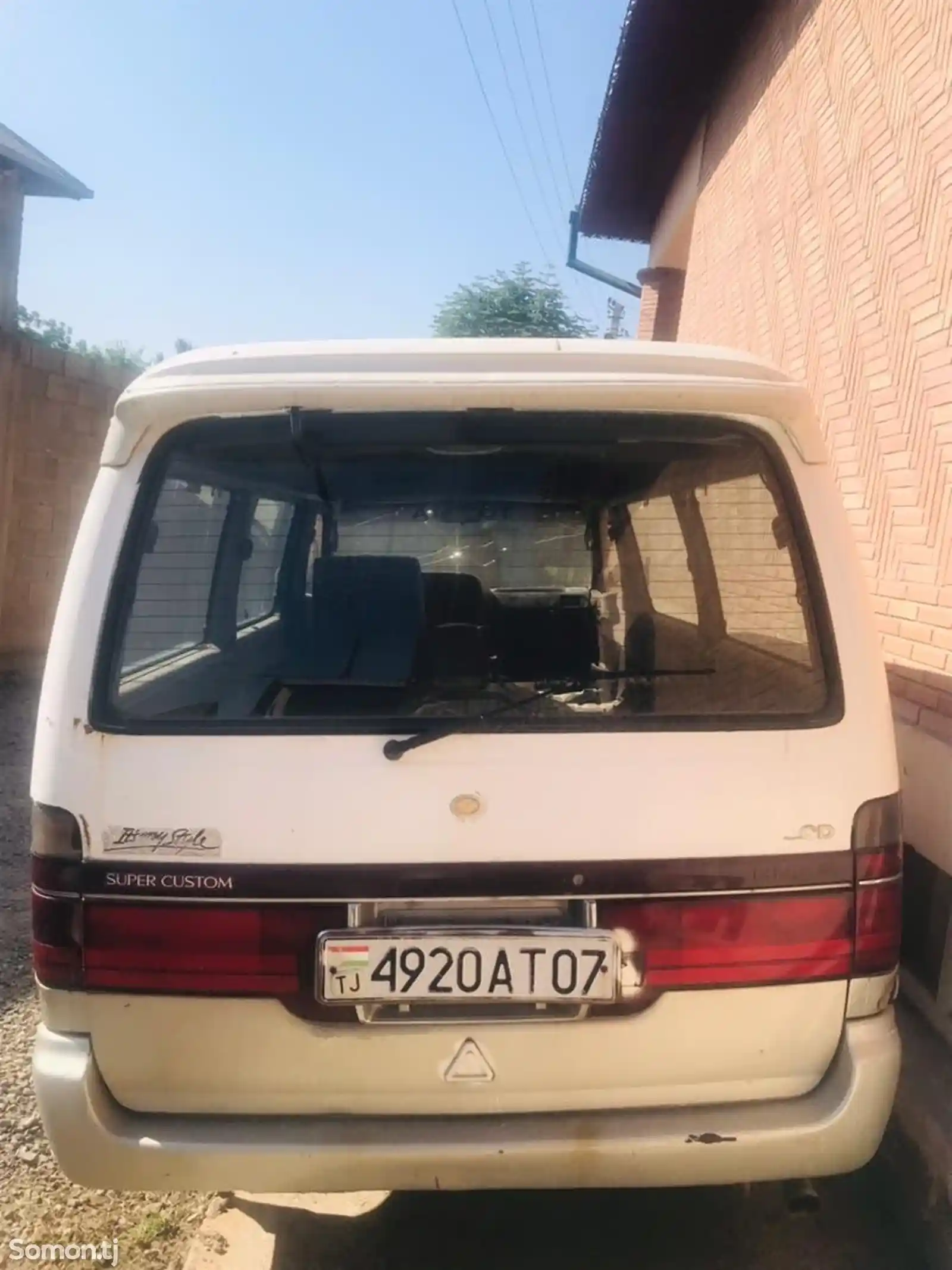 Toyota Hiace, 1996 на запчасти-1