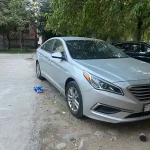 Hyundai Sonata, 2016