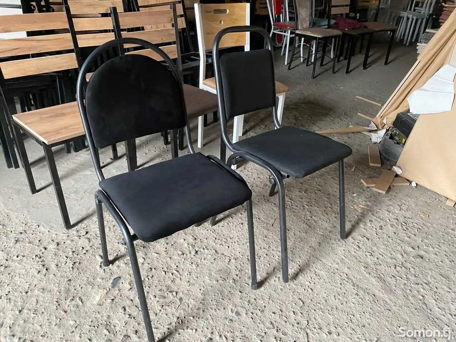 Офисные стулья-9