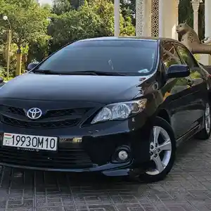 Toyota Corolla, 2013