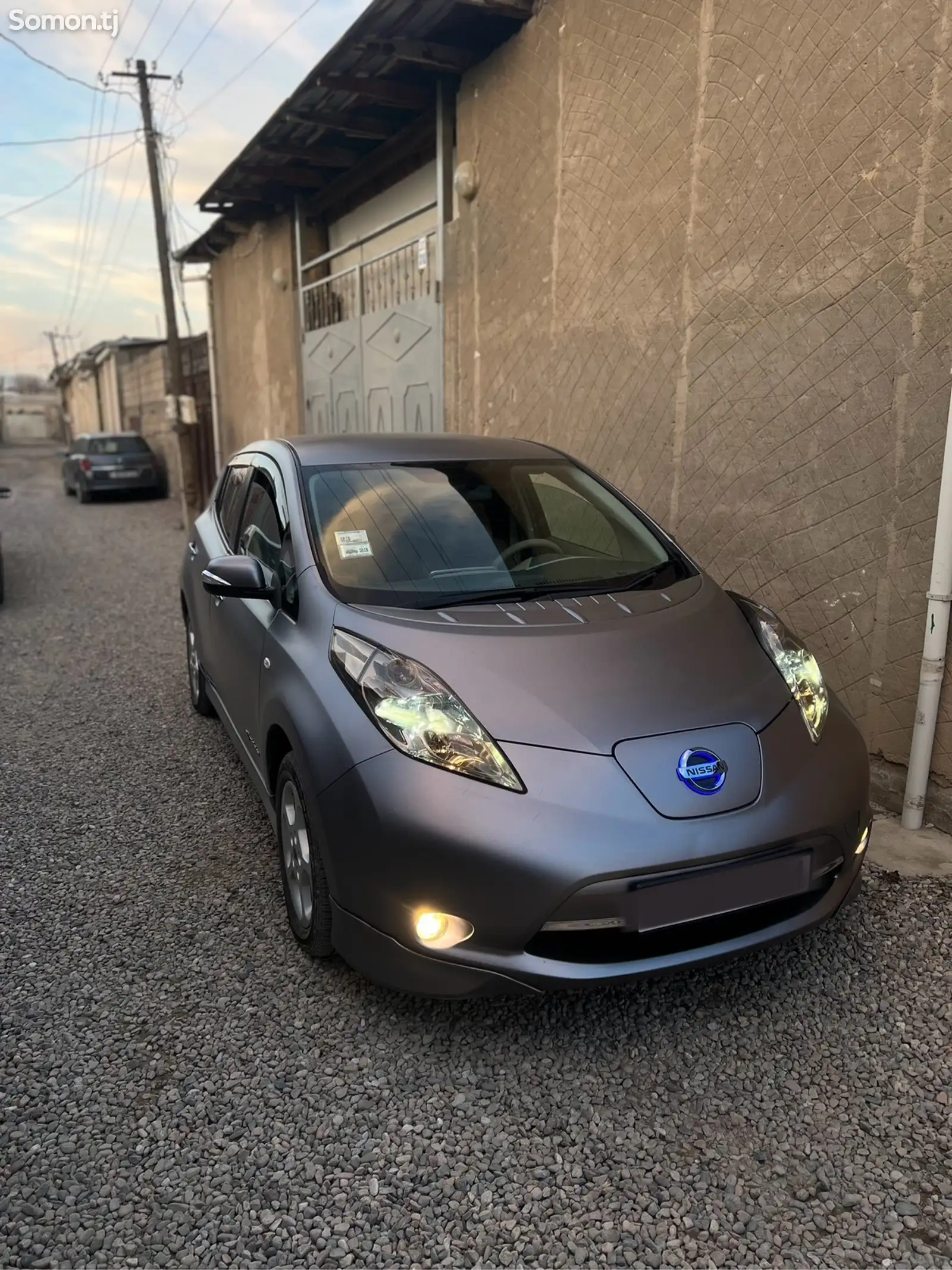 Nissan Leaf, 2012-1