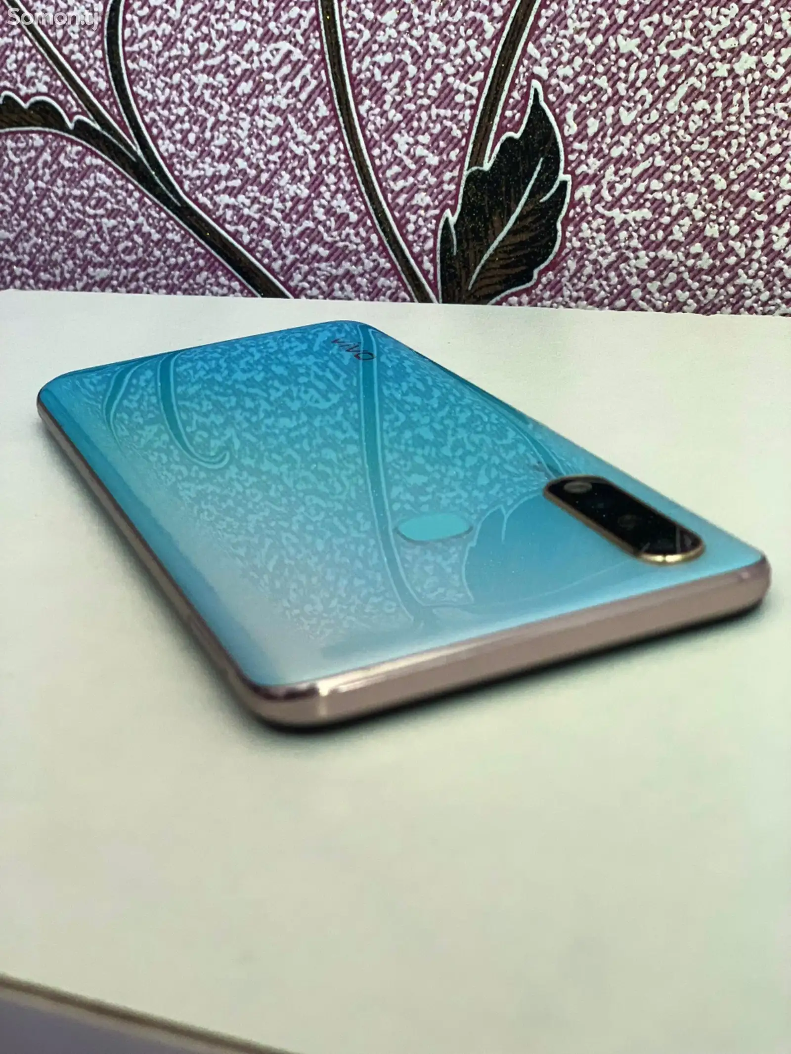 Vivo v 19-4