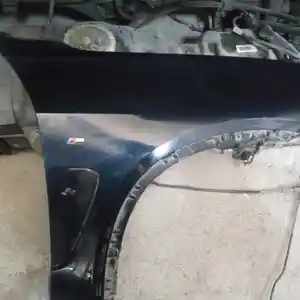 Крыло на BMW F15