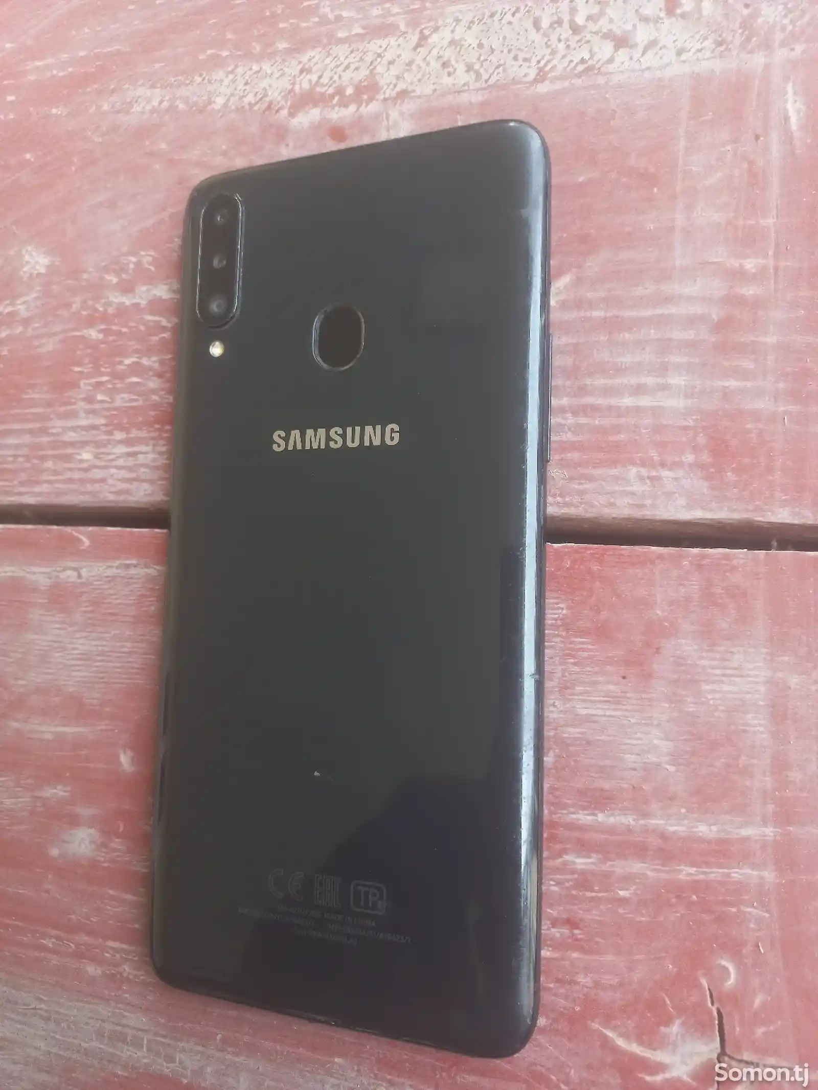 Samsung Galaxy A20s-3