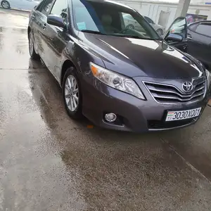 Toyota Camry, 2011