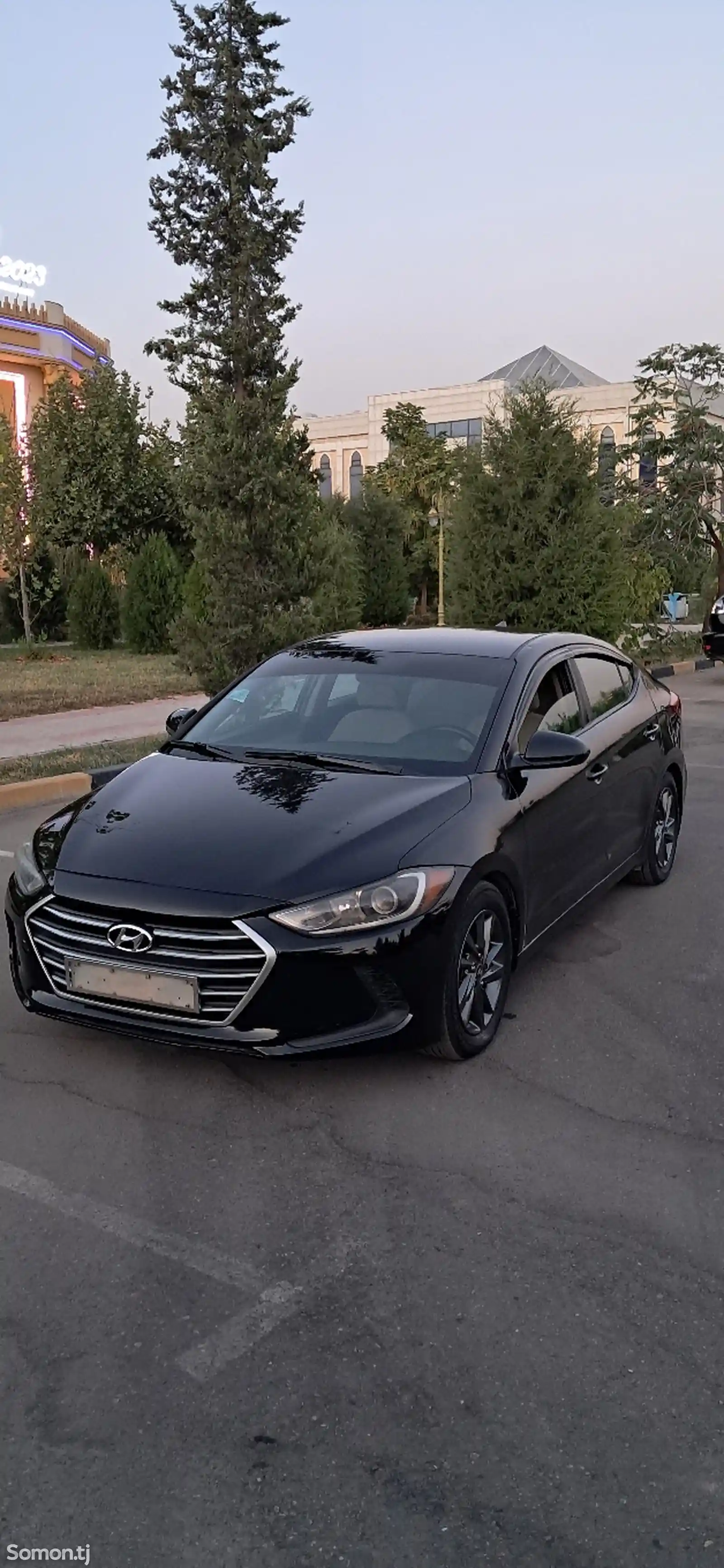 Hyundai Elantra, 2016-3