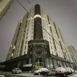 2-комн. квартира, 11 этаж, 68 м², 102мкр