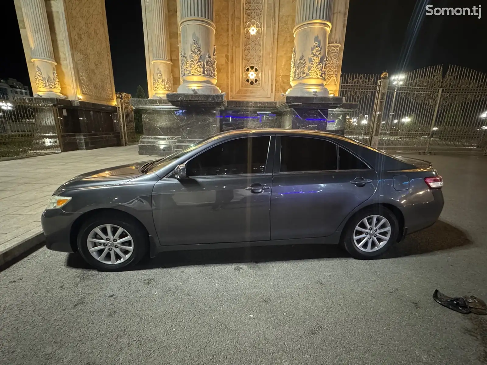 Toyota Camry, 2010-1