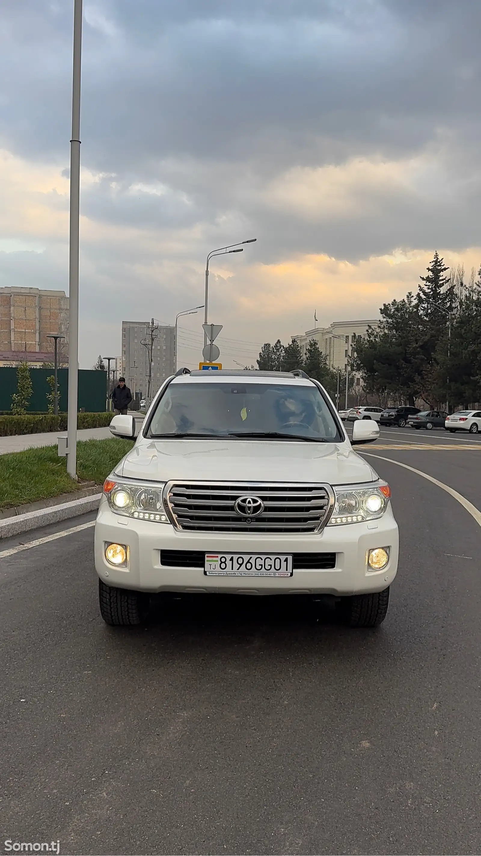 Toyota Land Cruiser, 2015-1