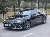 Lexus ES series, 2015-12