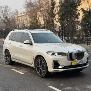 BMW X7, 2021