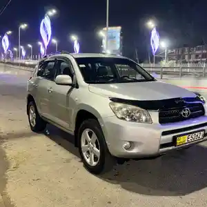 Toyota RAV 4, 2008