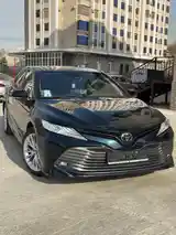 Toyota Camry, 2019-4