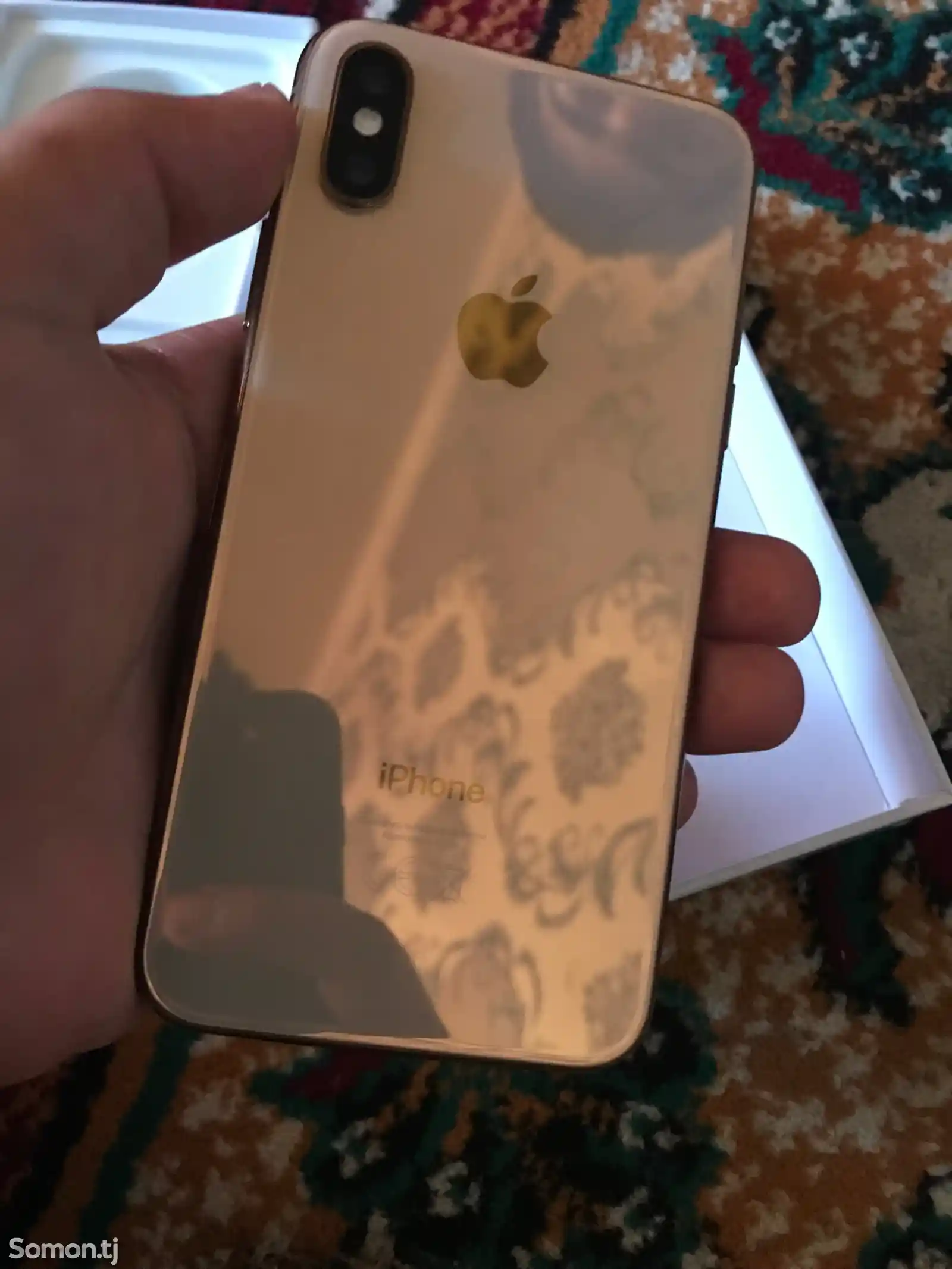 Apple iPhone Xs, 64 gb, Gold-3