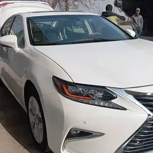 Lexus ES series, 2015