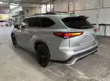 Toyota Highlander, 2023-3