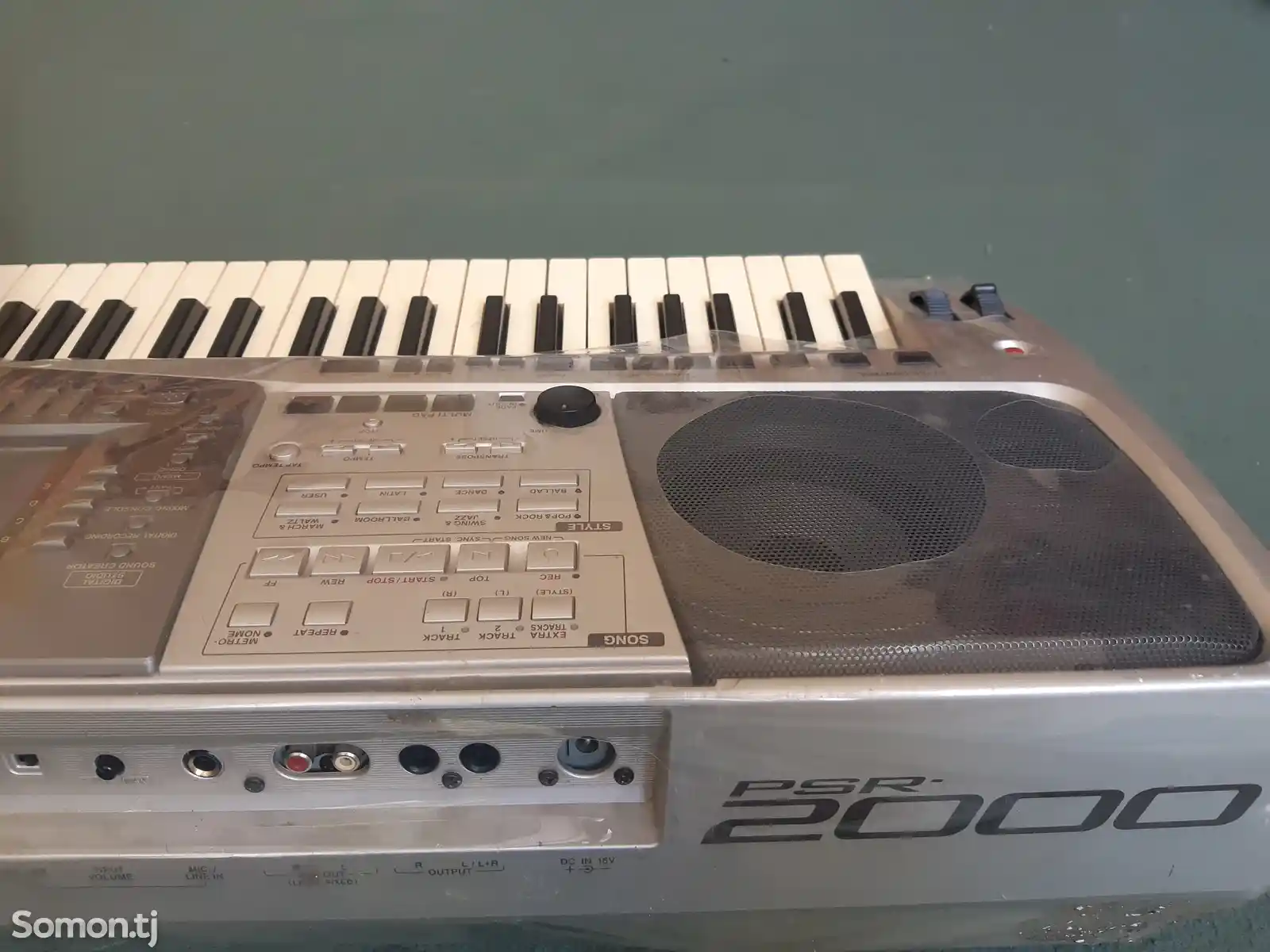 Синтезатор Yamaha PSR 2000-2