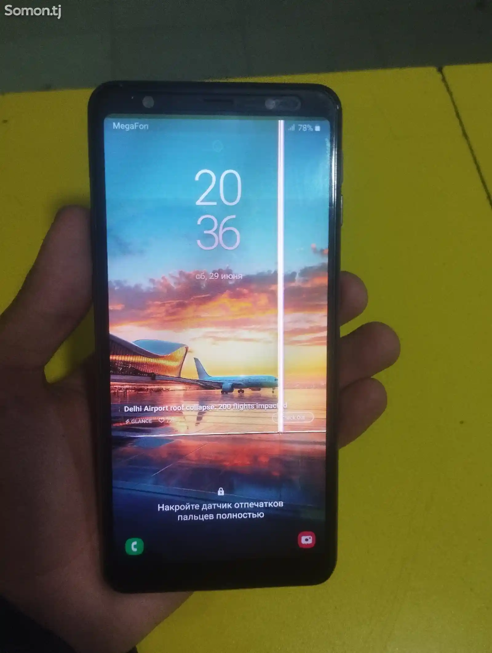 Samsung Galaxy A7, 2018-7