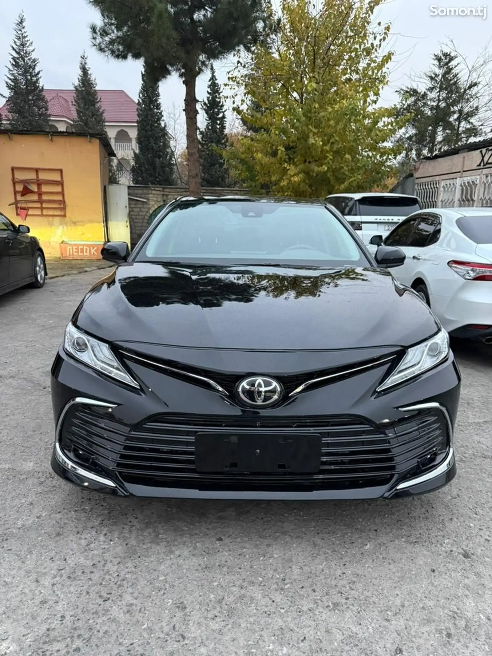 Toyota Camry, 2022-1