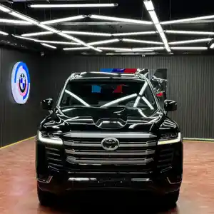 Toyota Land Cruiser, 2024