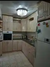 4-комн. квартира, 2 этаж, 82м², Сино-3