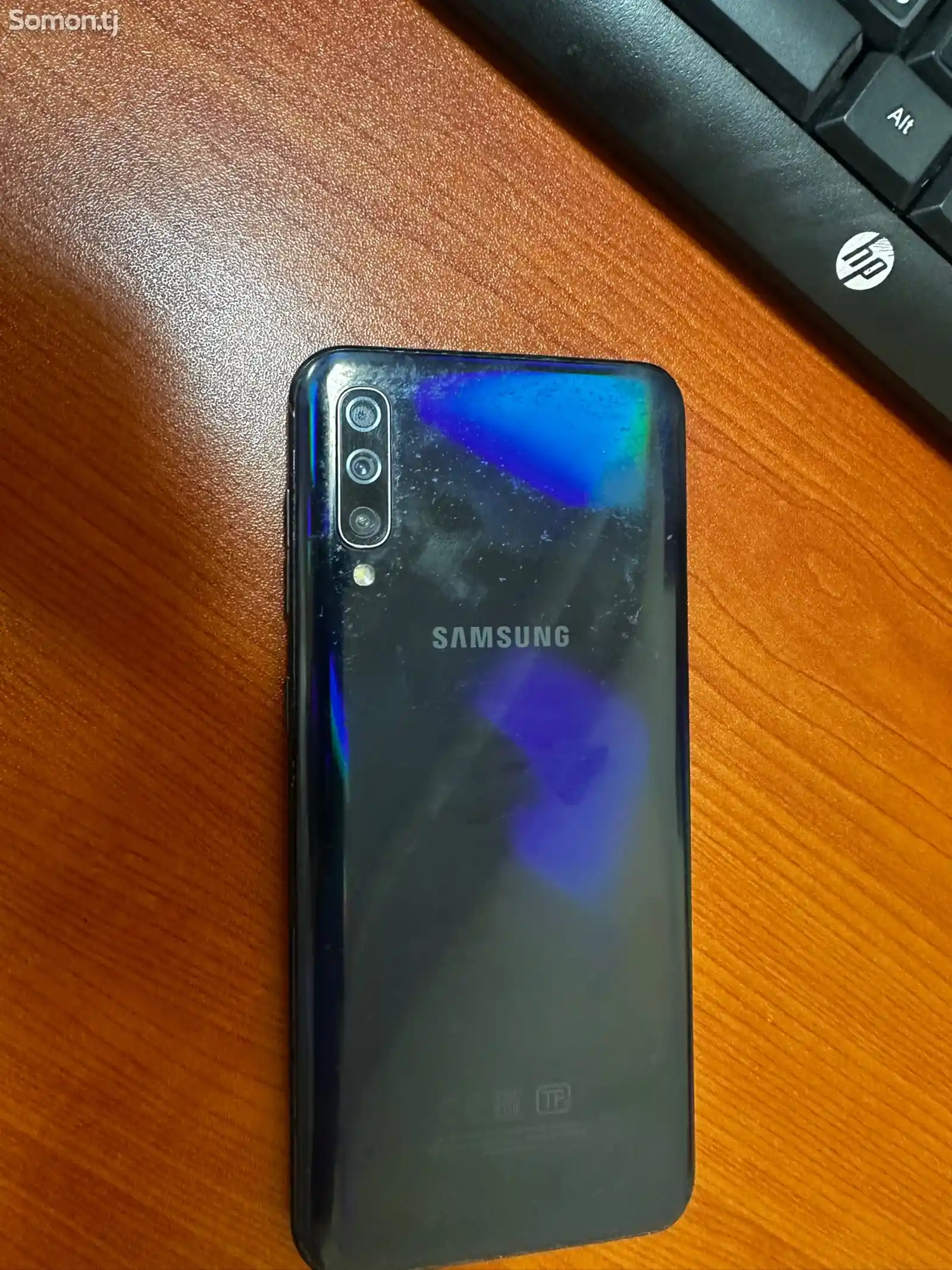 Samsung Galaxy A50-2