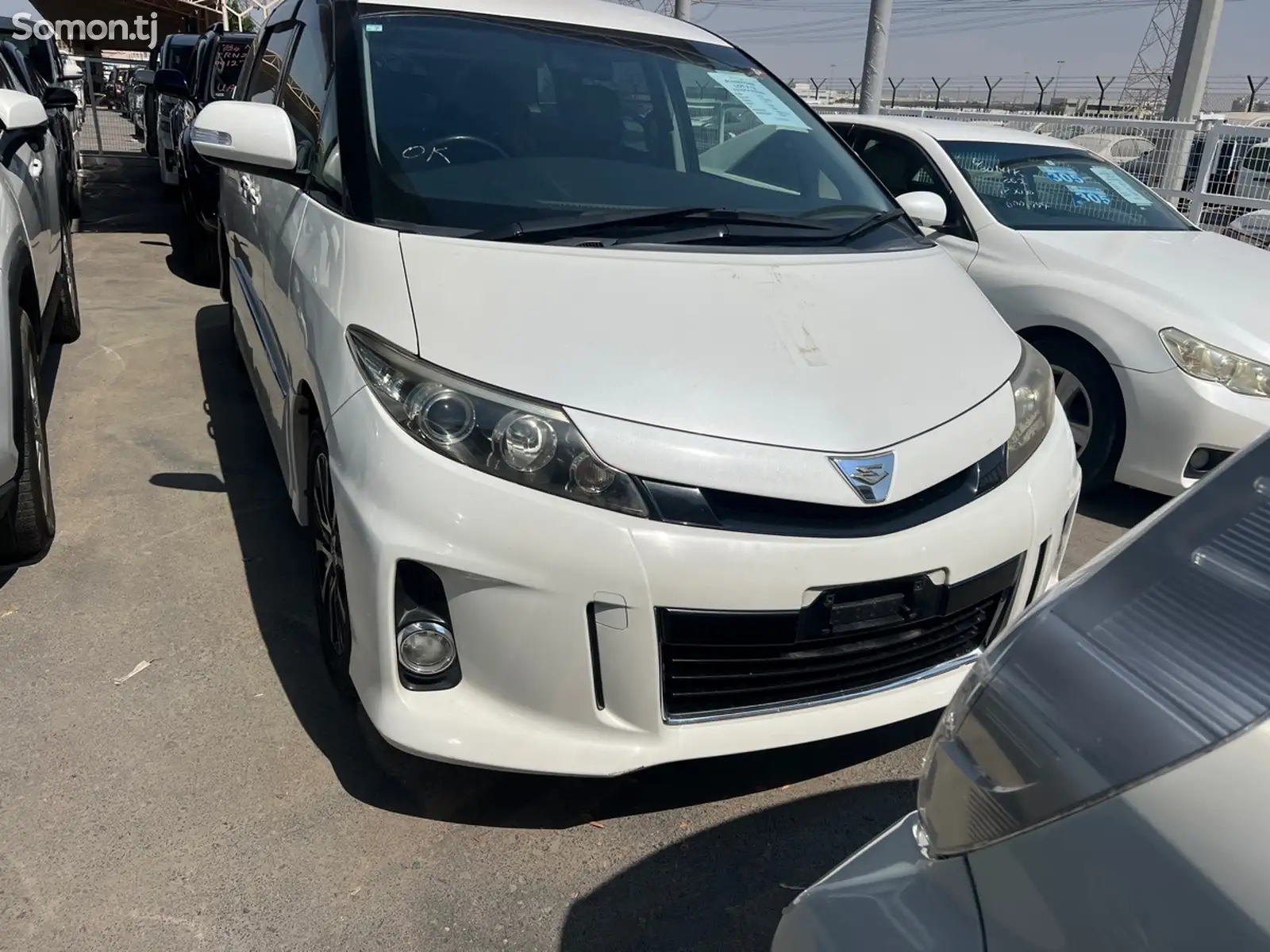 Toyota Estima, 2014-1