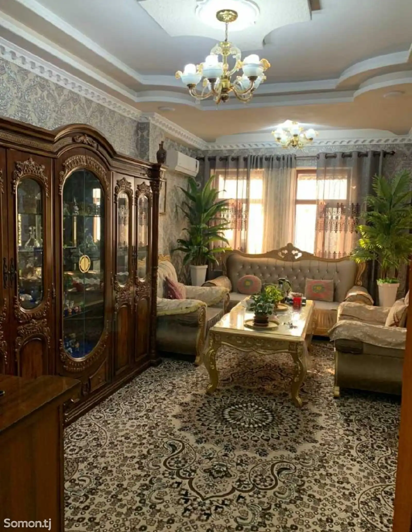 3-комн. квартира, 9 этаж, 60м², Исмоили Сомони-1