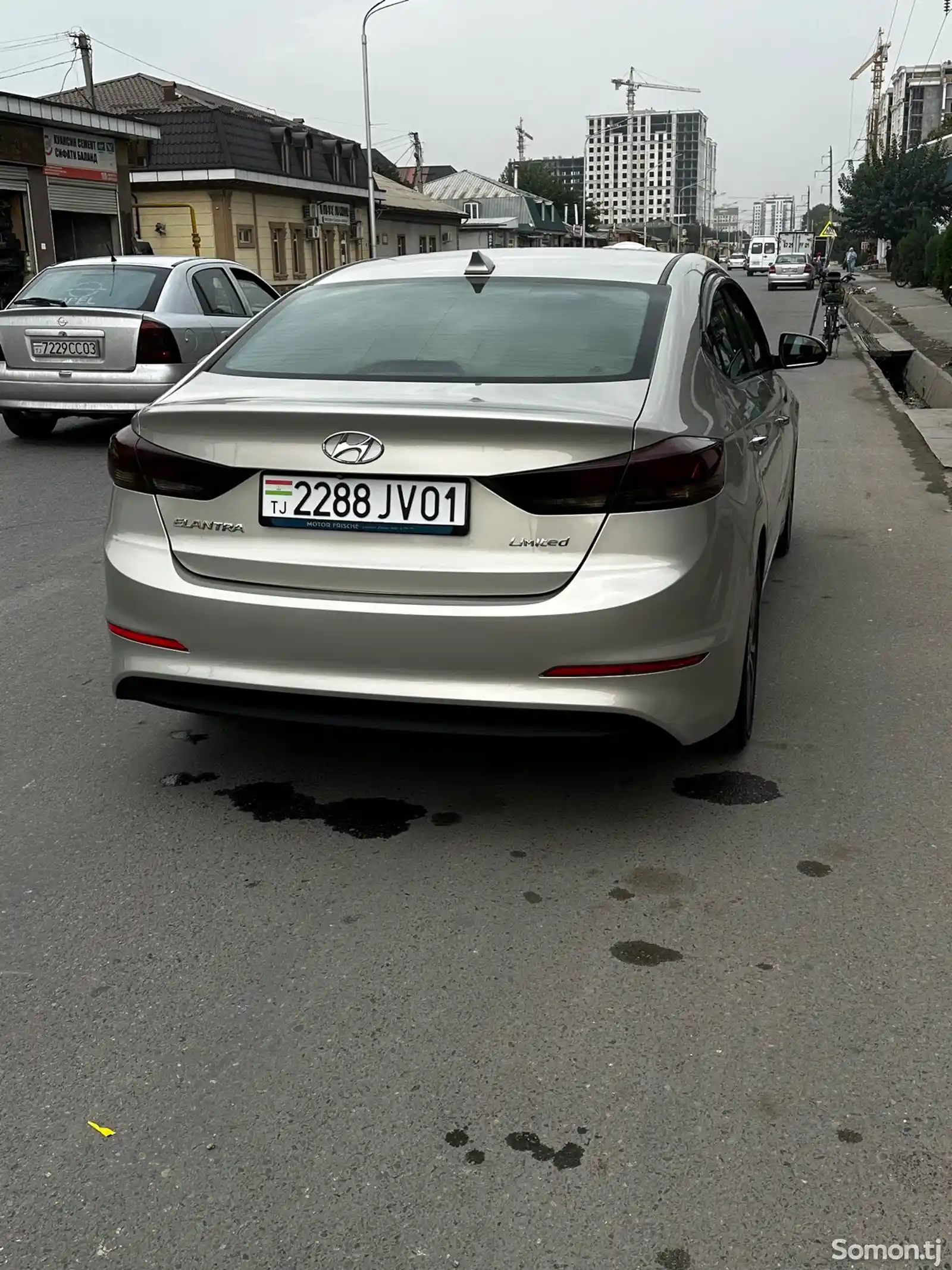 Hyundai Elantra, 2017-11