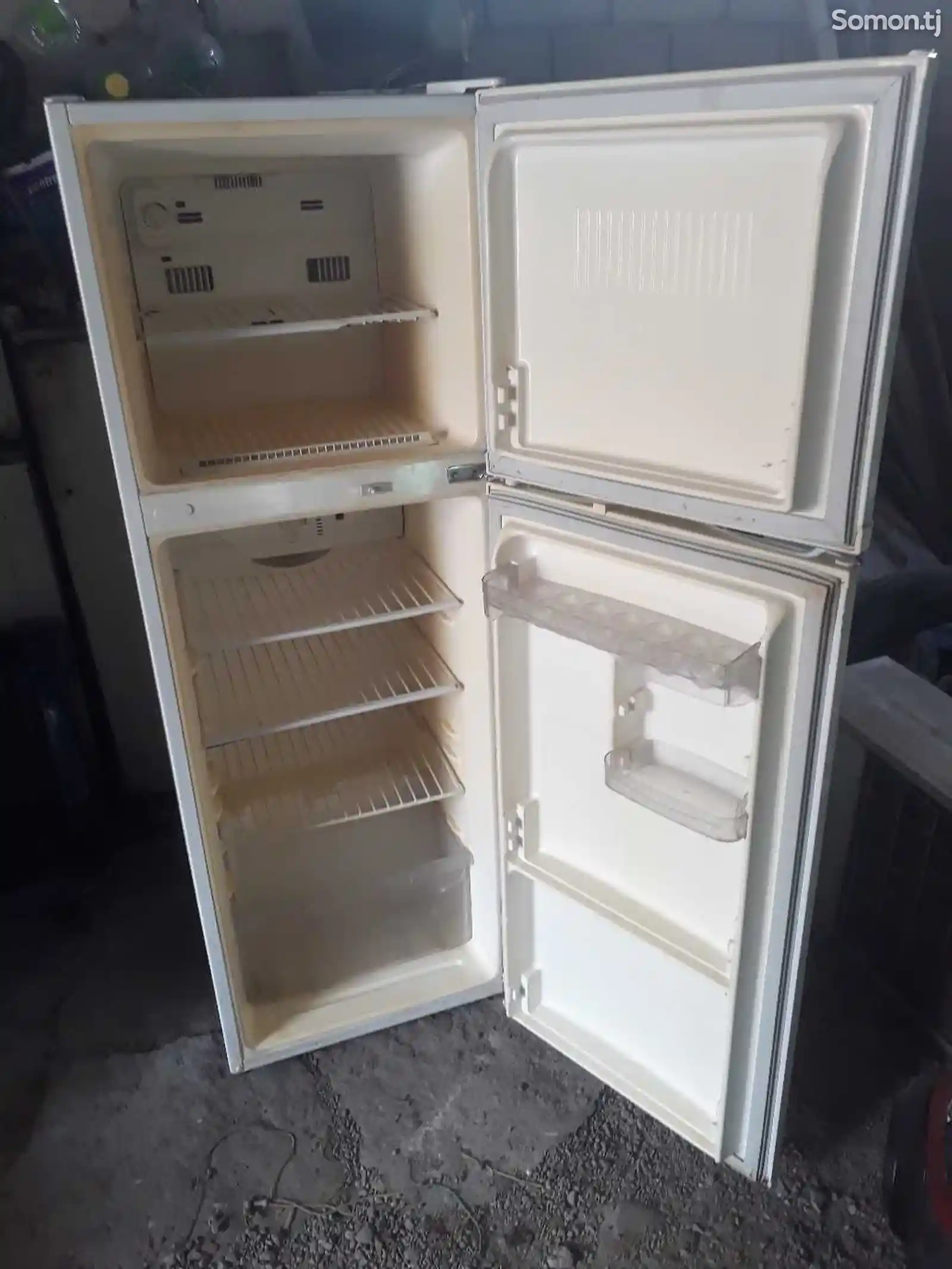 Двухкамерный холодильник LG No Frost-2