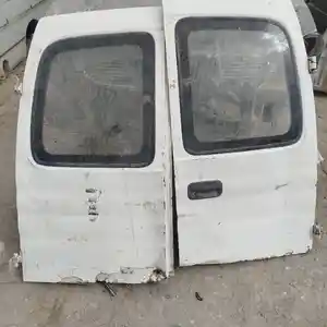 Задние двери от opel combo