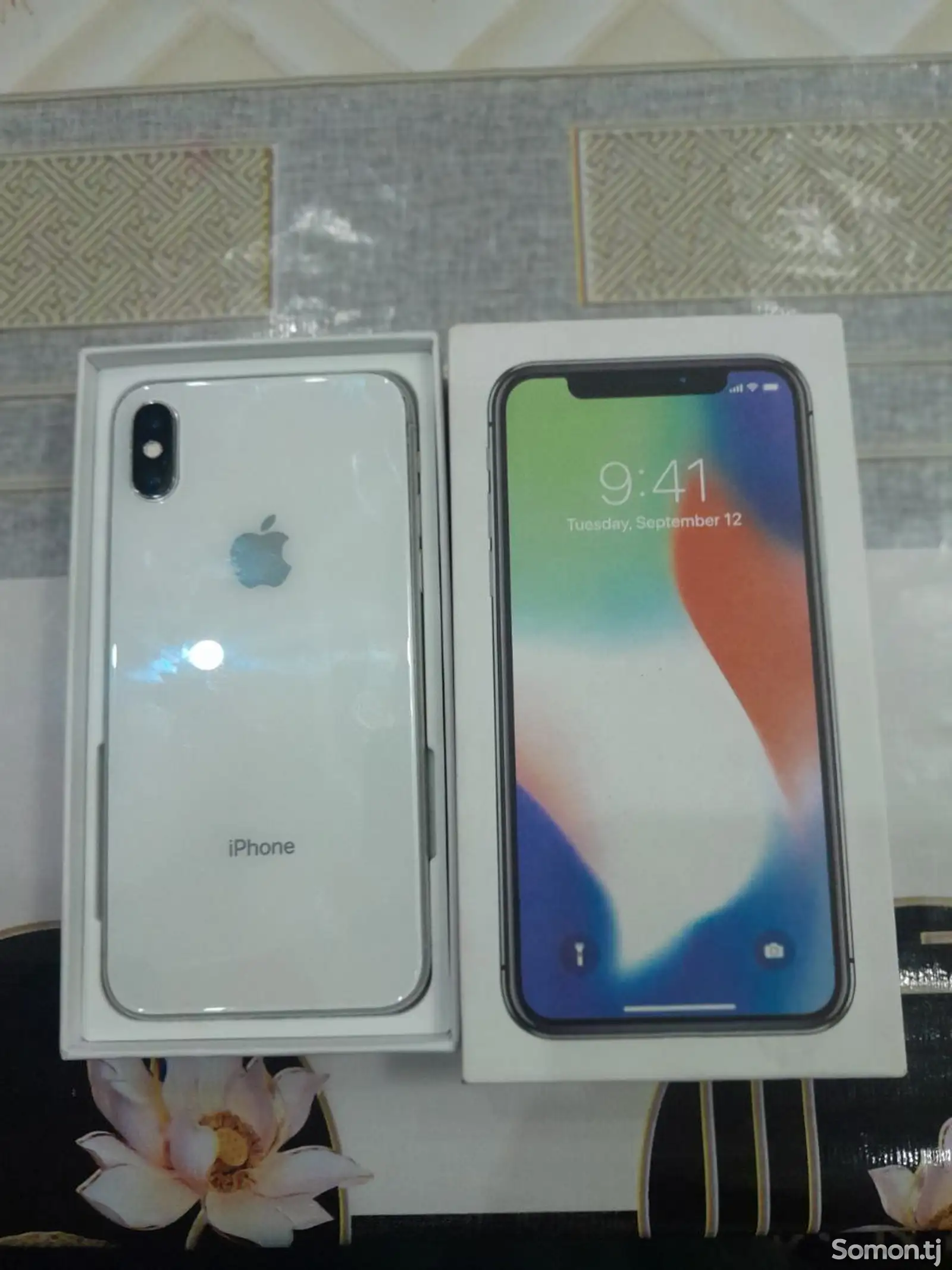 Apple iPhone X, 256 gb, Silver-1