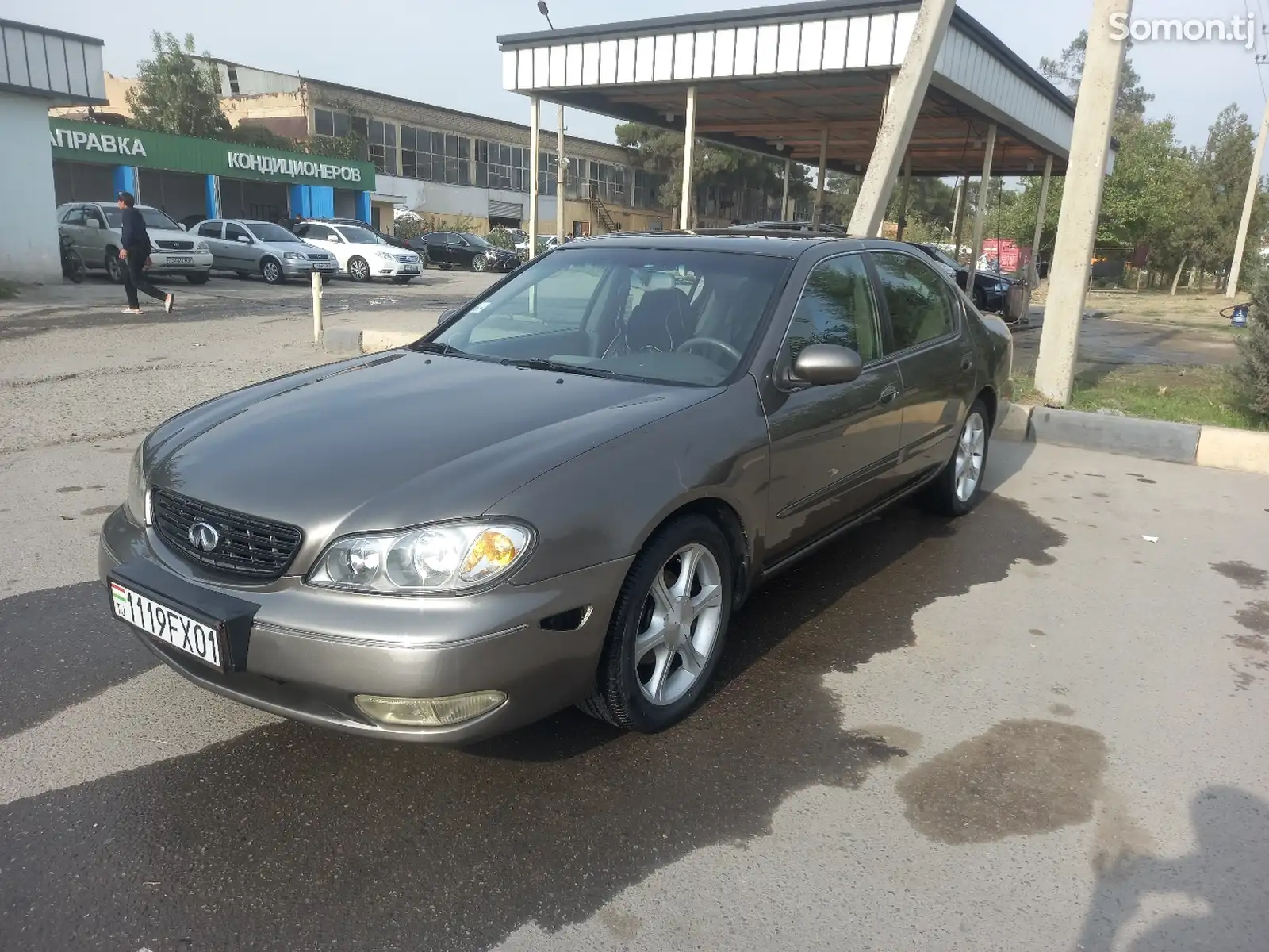 Infiniti J series, 2000-5