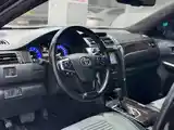 Toyota Camry, 2016-10