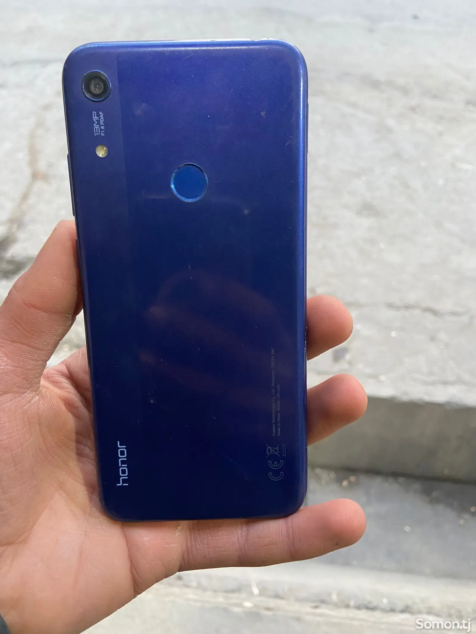 Honor 8A-1