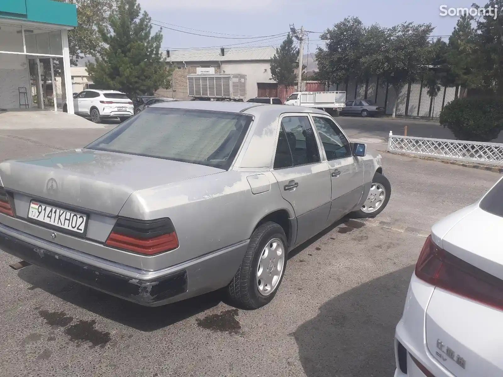 Mercedes-Benz E class, 1992-2