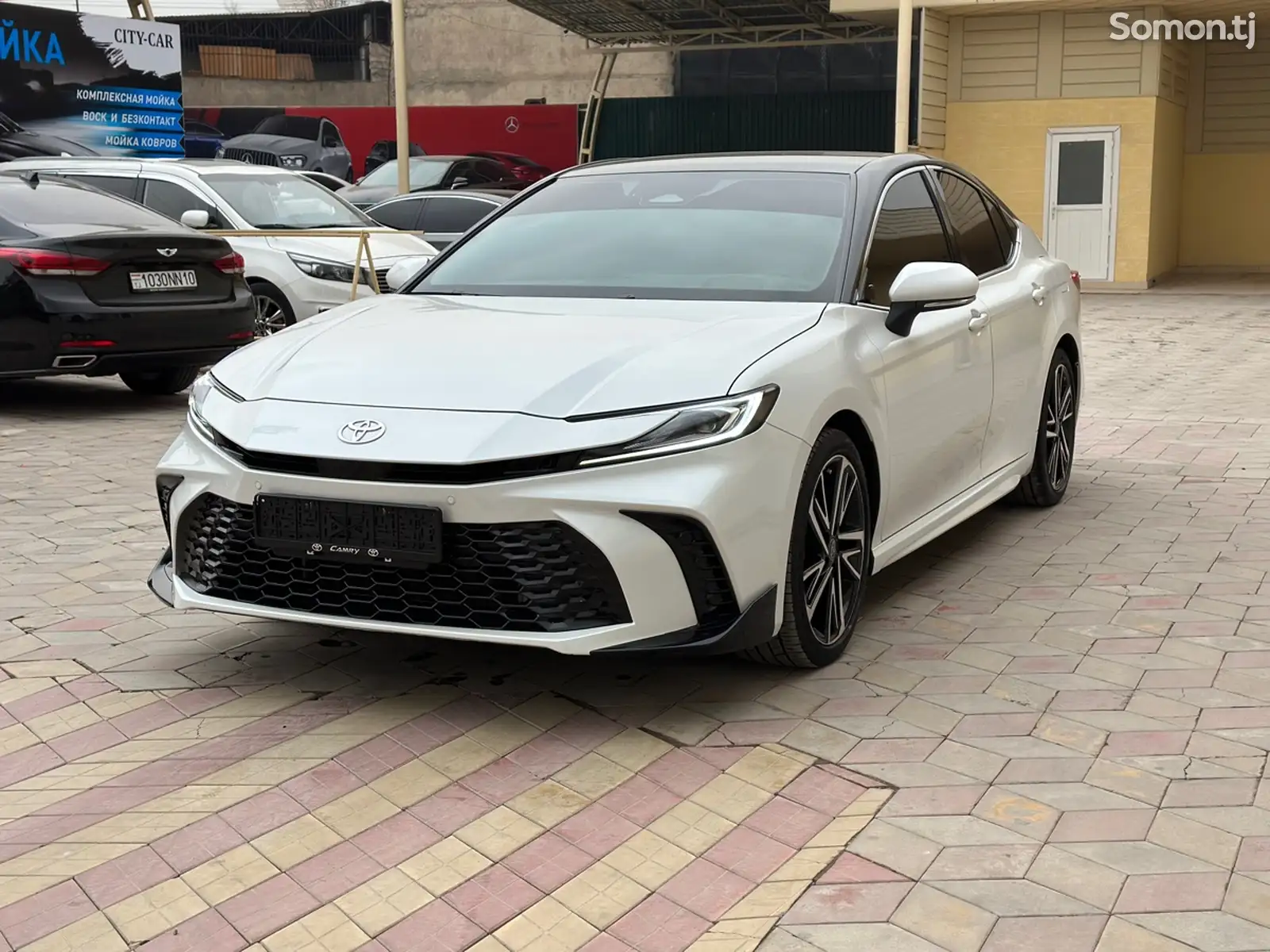 Toyota Camry, 2024-1