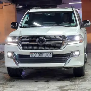 Toyota Land Cruiser, 2018